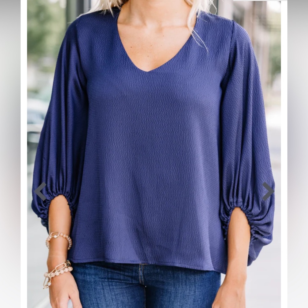 Tyche Dark Blue VNeck Bubble Sleeve Blouse Medium NWOT Front Lined Flowy